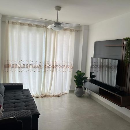 Beleza De Apartamento 300 Metros Da Praia 과루자 외부 사진