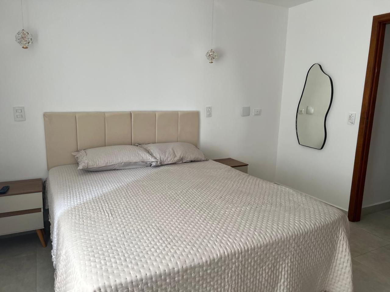 Beleza De Apartamento 300 Metros Da Praia 과루자 외부 사진