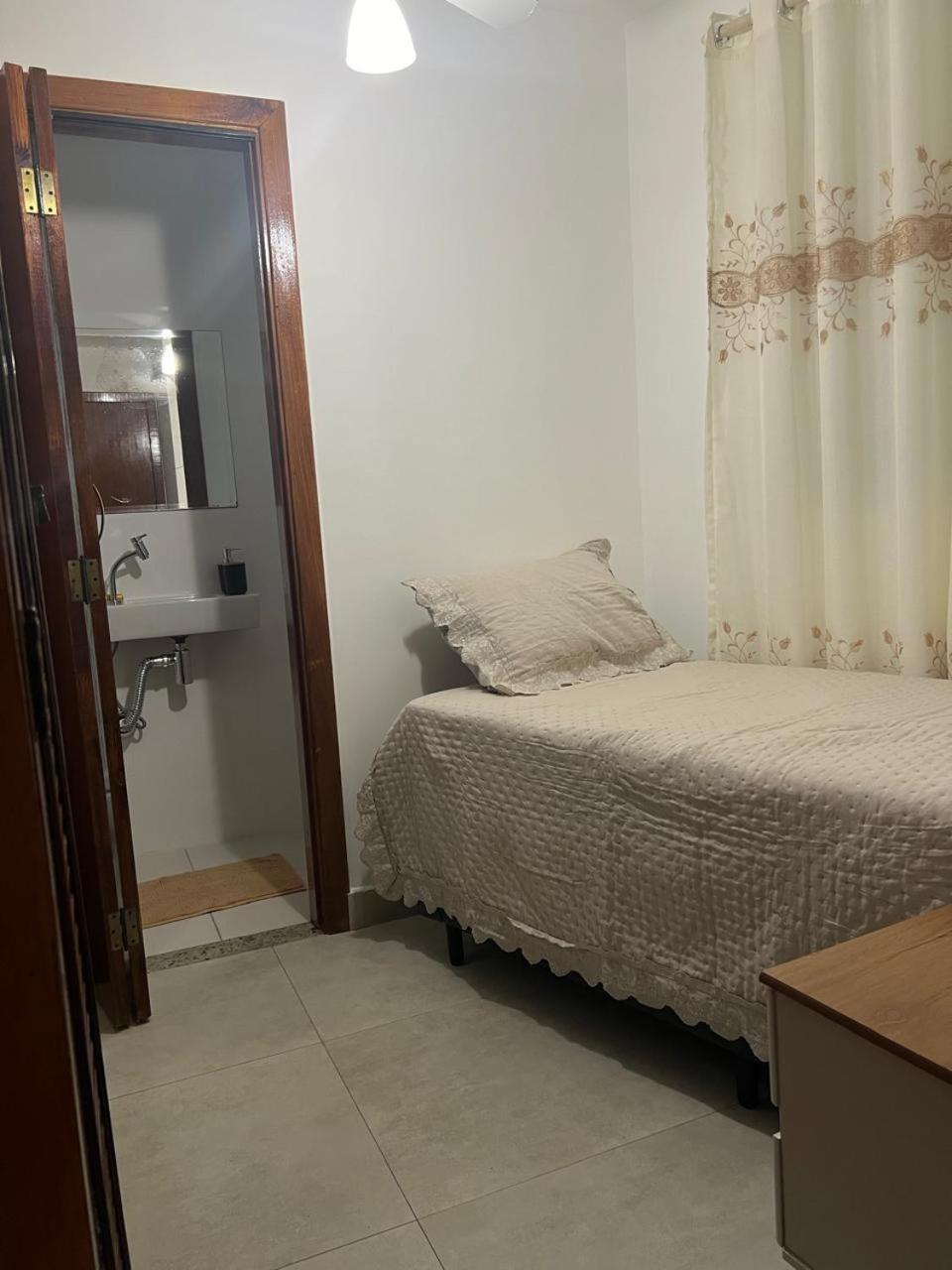 Beleza De Apartamento 300 Metros Da Praia 과루자 외부 사진
